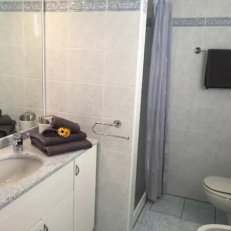 1-bedroom לוזון